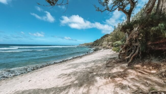 Punalau Beach