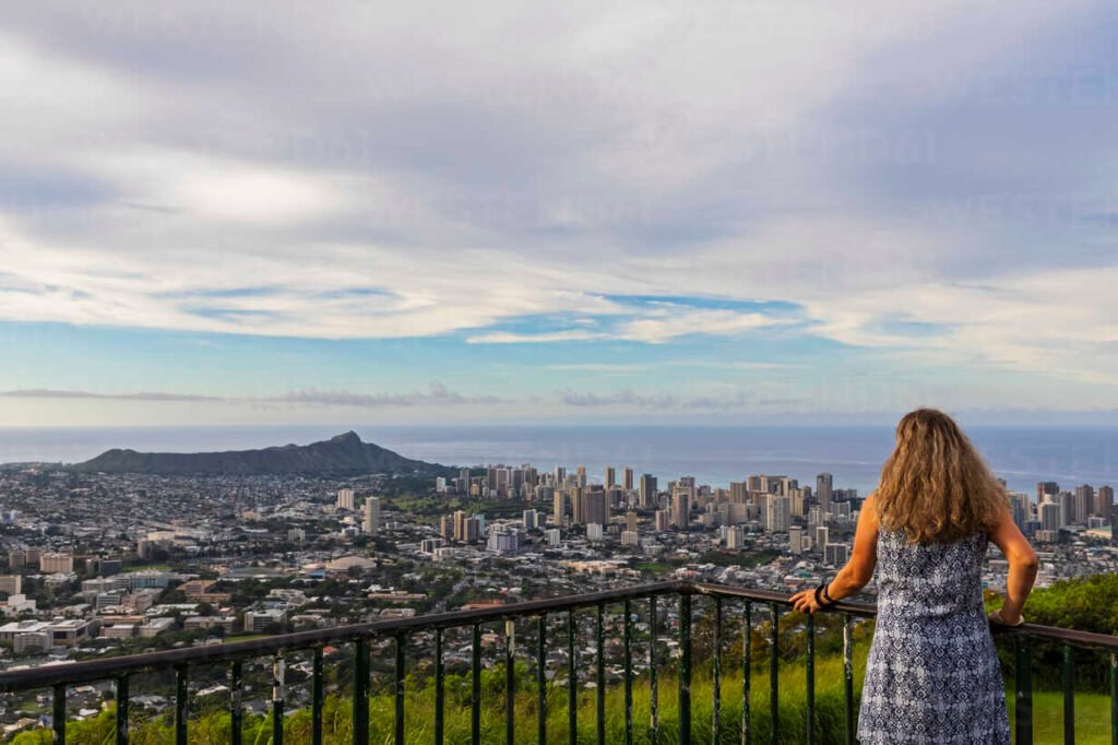 Tantalus Lookout - Puu Ualakaa State Park